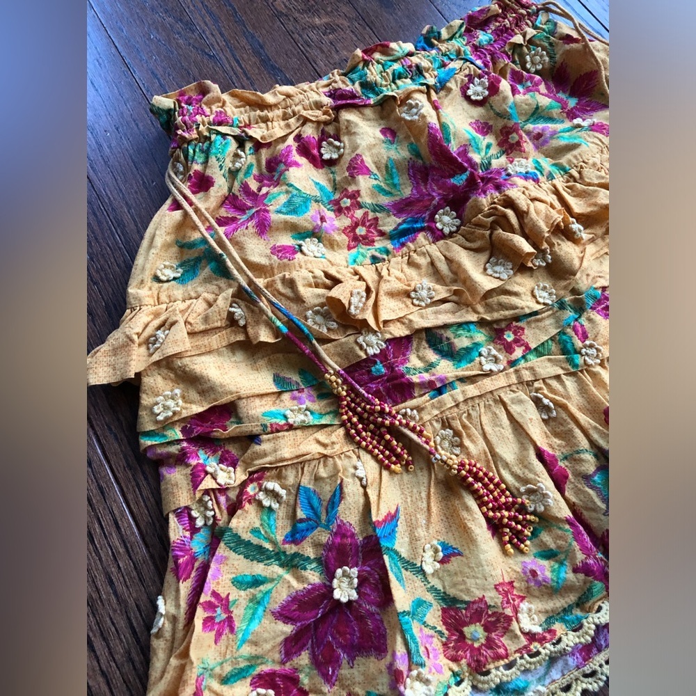 FARM Rio Women’s XS Burnt Yellow "Flower Dream" Tiered Floral Cotton Mini-Skirt - Picture 5 of 9